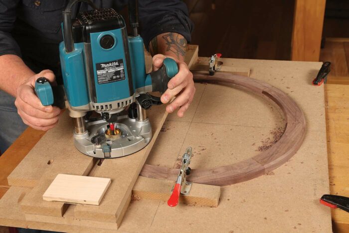 Routing dados for the shelf